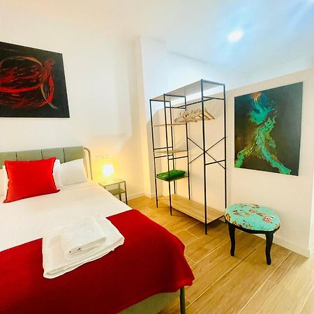 Completo Y Bello Apartamento En Màlaga Exteriér fotografie