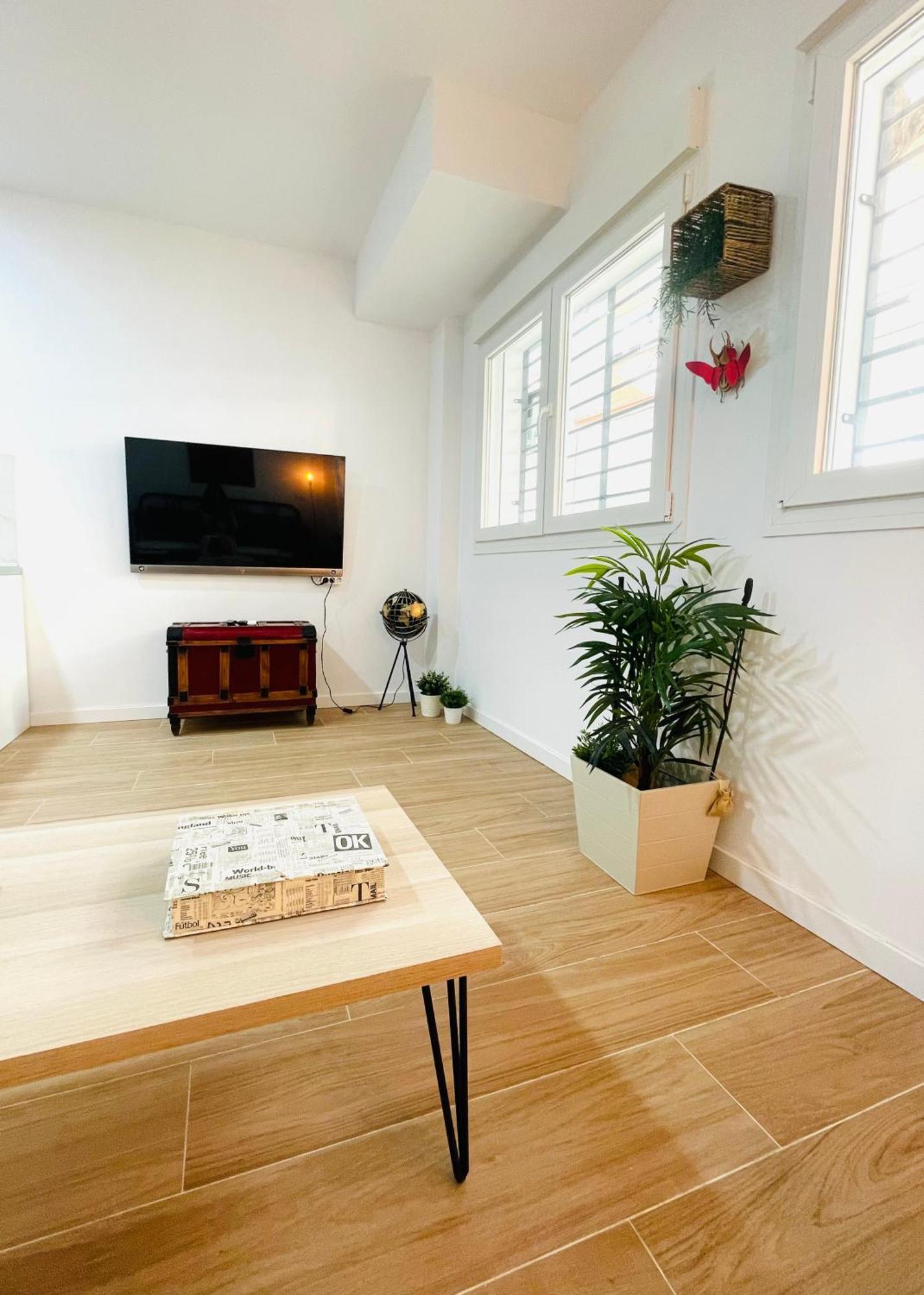 Completo Y Bello Apartamento En Màlaga Exteriér fotografie