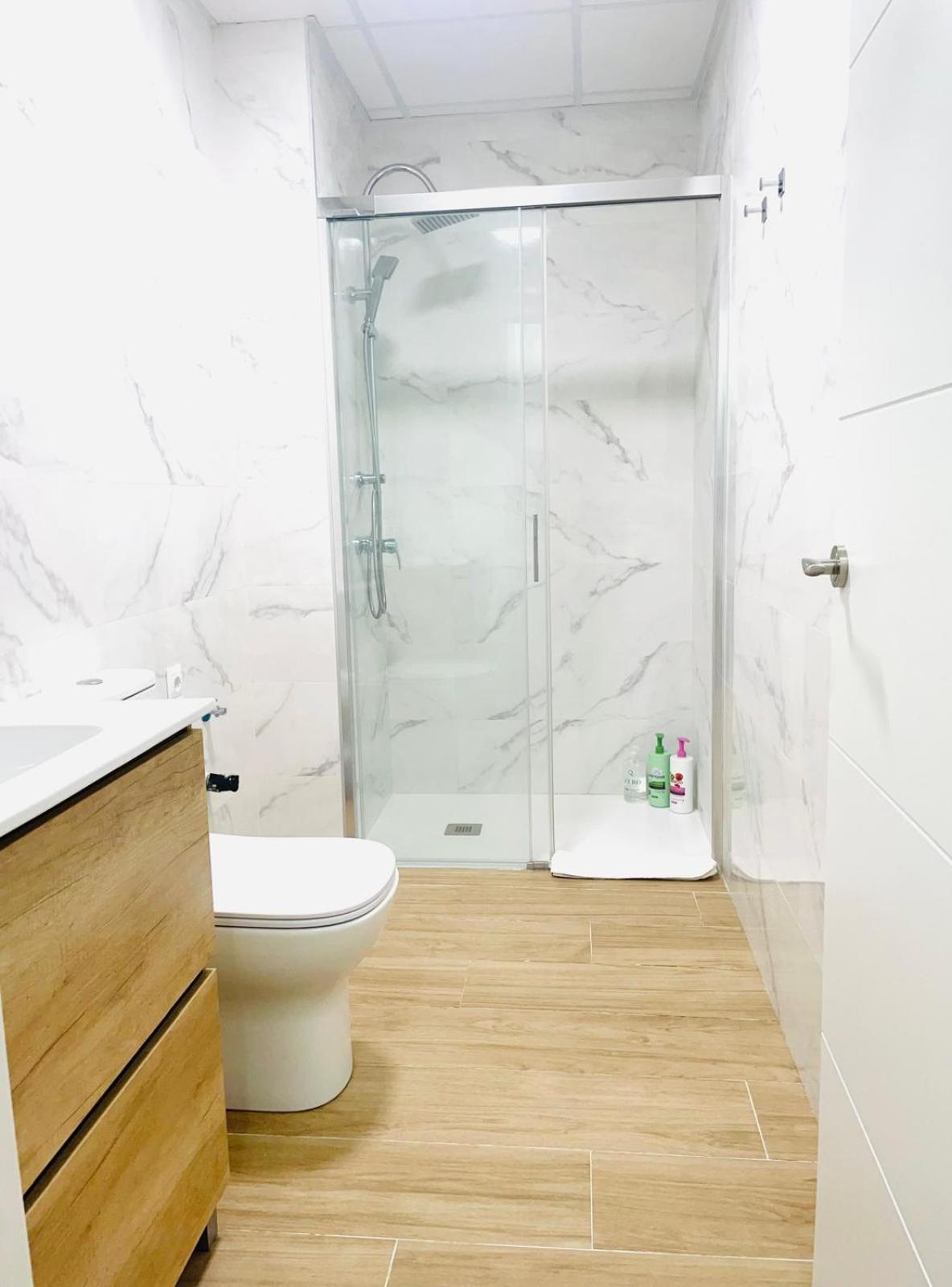 Completo Y Bello Apartamento En Màlaga Exteriér fotografie