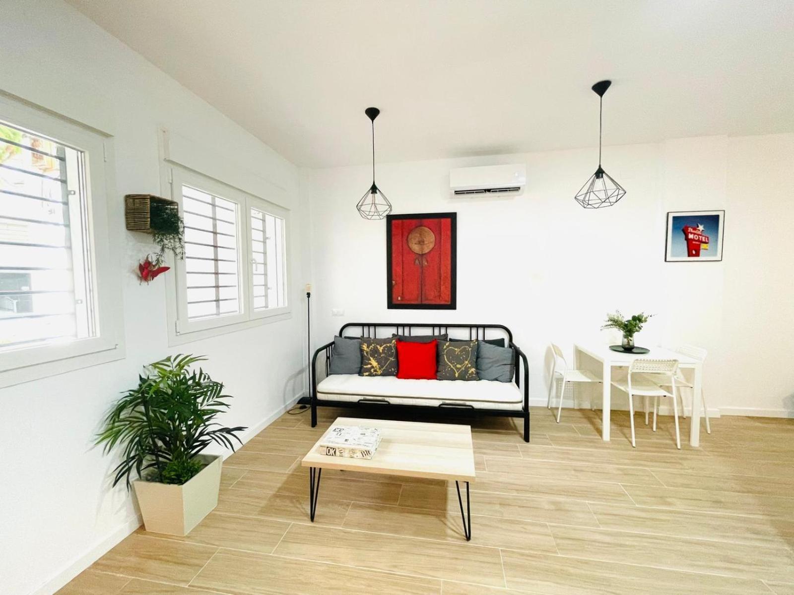 Completo Y Bello Apartamento En Màlaga Exteriér fotografie